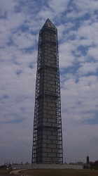 Journal_Day_13_Washington_Monument.jpg (3990 bytes)