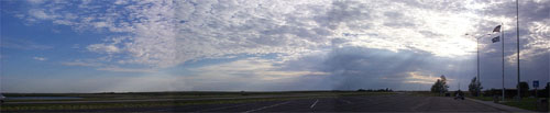 Journal_Day_17_SD_Sky_Panorama_Thumbnail.jpg (18509 bytes)