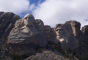 Journal_Day_18_Mt_Rushmore.jpg (10158 bytes)