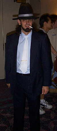 Pictures_Costume_Lupin_Character.jpg (8766 bytes)